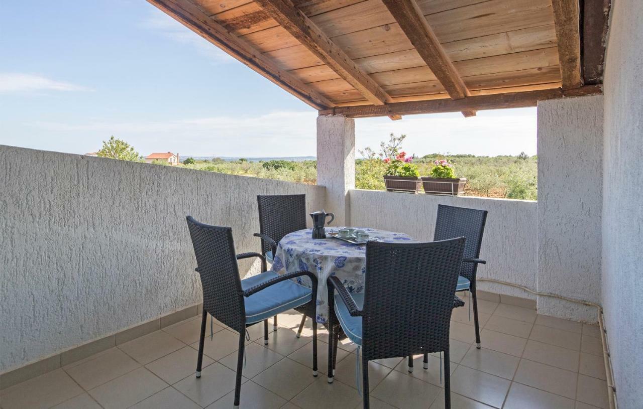 Vacation Home Elba Vodnjan Exterior foto
